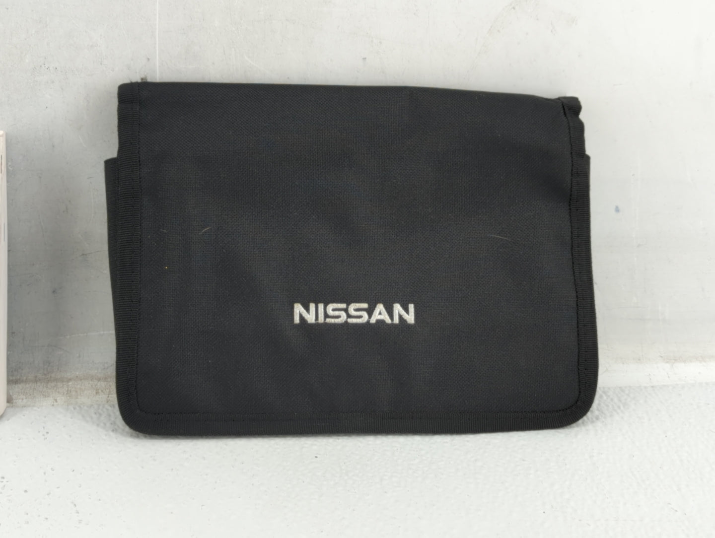 2016 Nissan Versa Owners Manual Book Guide OEM Used Auto Parts - Oemusedautoparts1.com