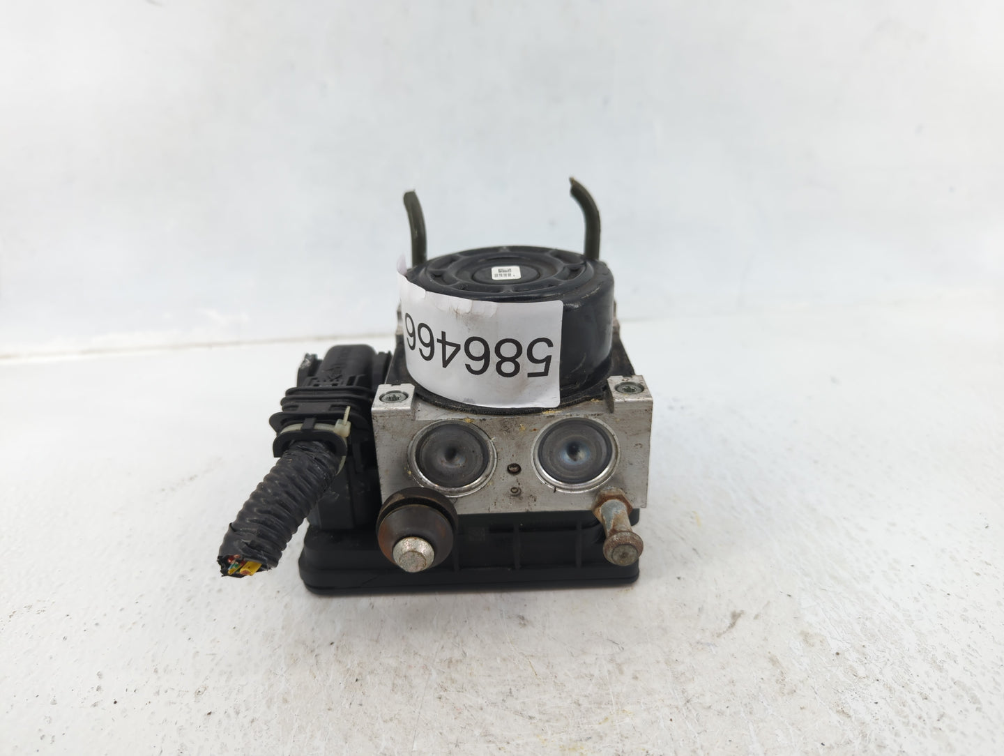 2014-2019 Nissan Versa ABS Pump Control Module Replacement P/N:47660 3WC0B Fits Fits 2014 2015 2016 2017 2018 2019 OEM Used 