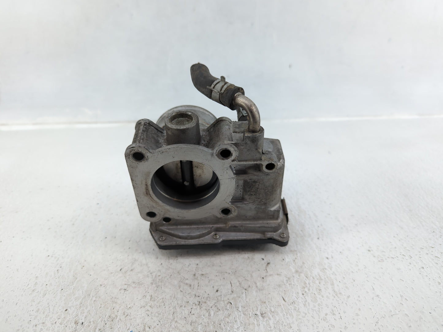 2012-2019 Nissan Versa Throttle Body P/N:3AA50-02 B Fits Fits 2012 2013 2014 2015 2016 2017 2018 2019 OEM Used Auto Parts - 