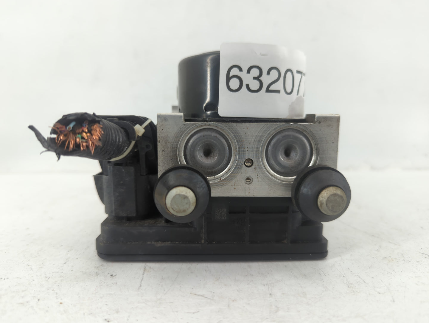 2014-2019 Nissan Versa ABS Pump Control Module Replacement P/N:47660 3WC0B Fits Fits 2014 2015 2016 2017 2018 2019 OEM Used 
