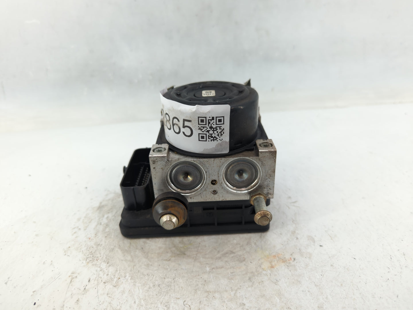 2014-2019 Nissan Versa ABS Pump Control Module Replacement P/N:47660 3WC0B Fits Fits 2014 2015 2016 2017 2018 2019 OEM Used 