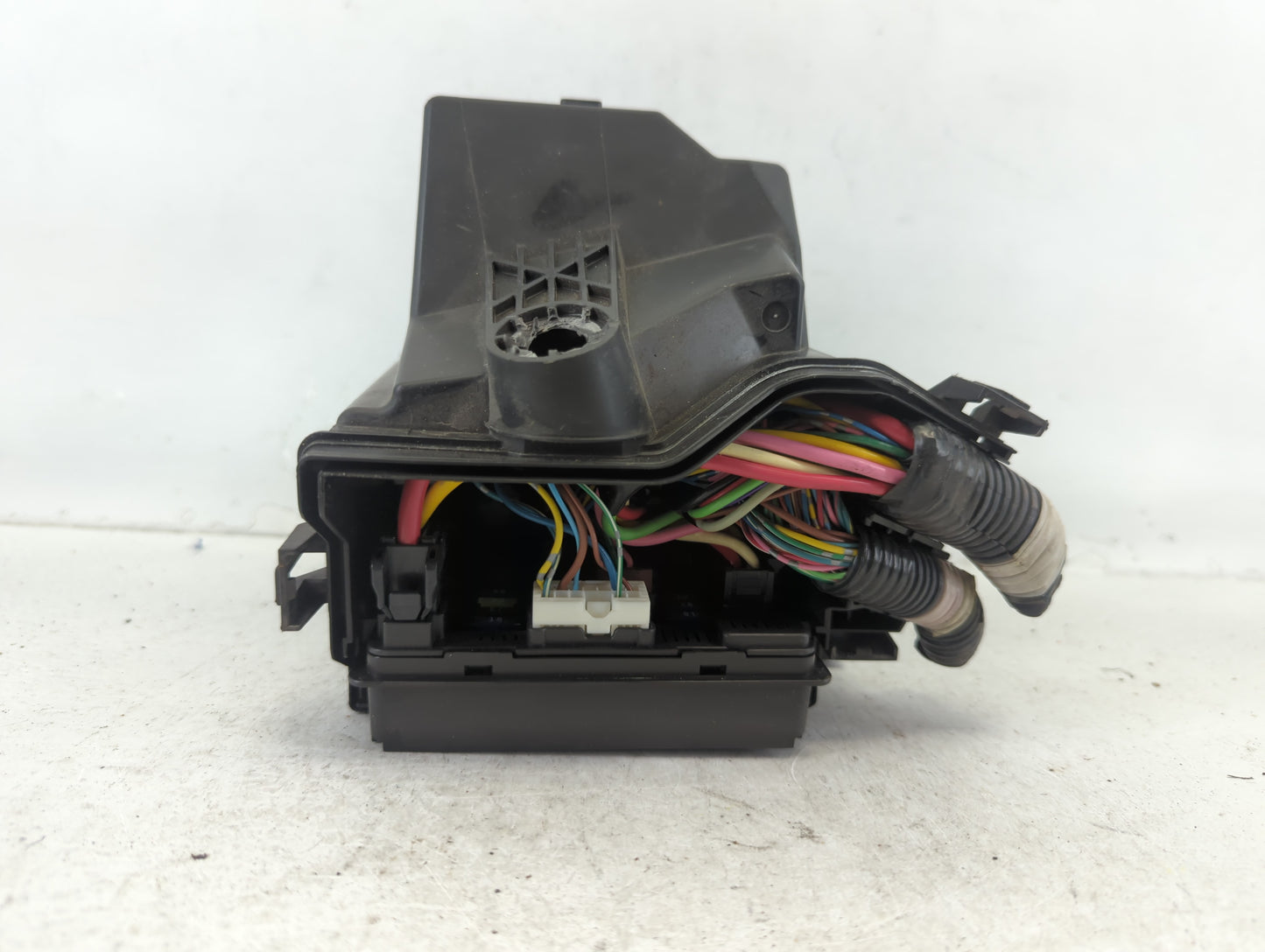 2013-2019 Nissan Versa Fusebox Fuse Box Panel Relay Module P/N:081331701491 284B7 1HR0C Fits OEM Used Auto Parts - Oemusedau