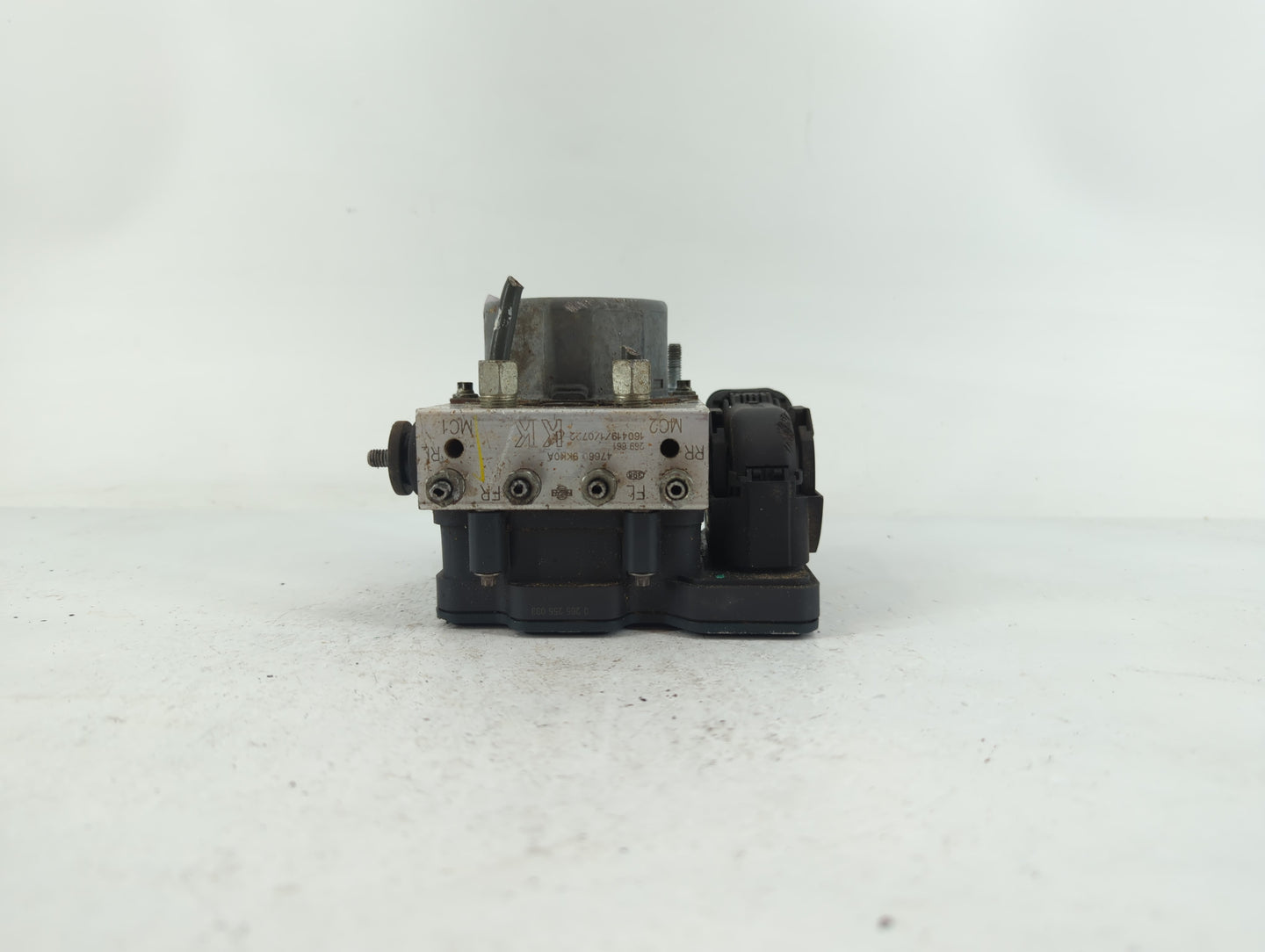 2015-2019 Nissan Versa ABS Pump Control Module Replacement P/N:47660-9KK0A Fits Fits 2015 2016 2017 2018 2019 OEM Used Auto 