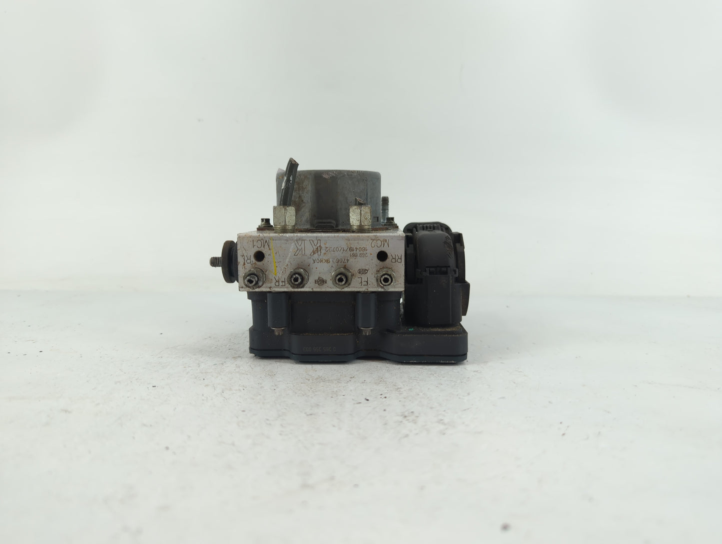 2015-2019 Nissan Versa ABS Pump Control Module Replacement P/N:47660-9KK0A Fits Fits 2015 2016 2017 2018 2019 OEM Used Auto 