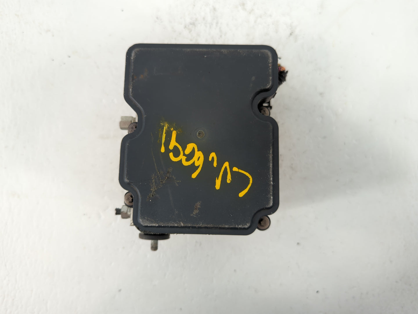 2015-2019 Nissan Versa ABS Pump Control Module Replacement P/N:47660-9KK0A Fits Fits 2015 2016 2017 2018 2019 OEM Used Auto 