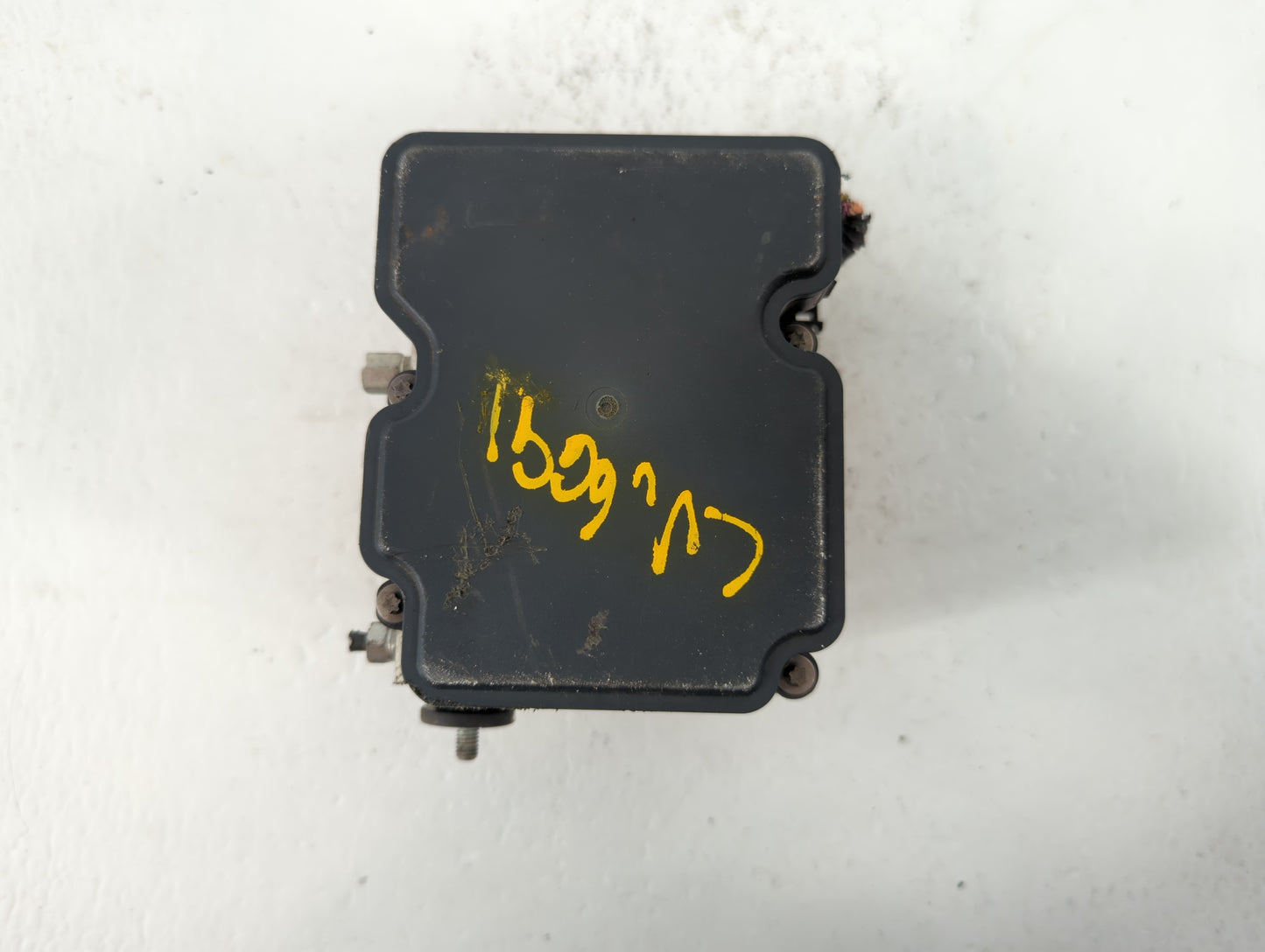 2015-2019 Nissan Versa ABS Pump Control Module Replacement P/N:47660-9KK0A Fits Fits 2015 2016 2017 2018 2019 OEM Used Auto 