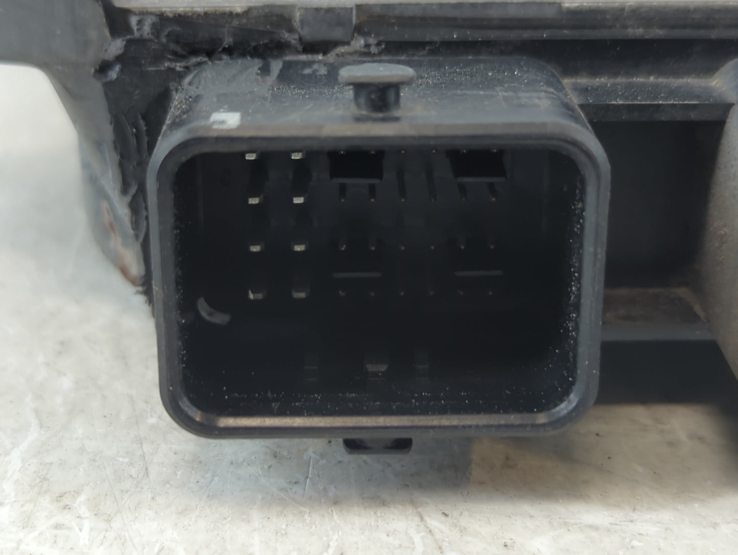 2014-2017 Nissan Versa PCM Engine Control Computer ECU ECM PCU OEM P/N:5889 1L9 BEM336-330A1 6201 A Fits Fits 2014 2015 2016