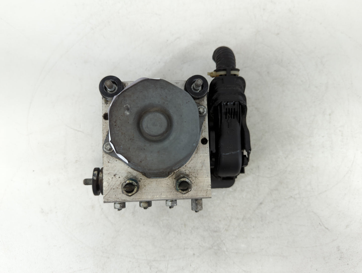 2015-2019 Nissan Versa ABS Pump Control Module Replacement P/N:269 661 47660 9KK0A Fits Fits 2015 2016 2017 2018 2019 OEM Us