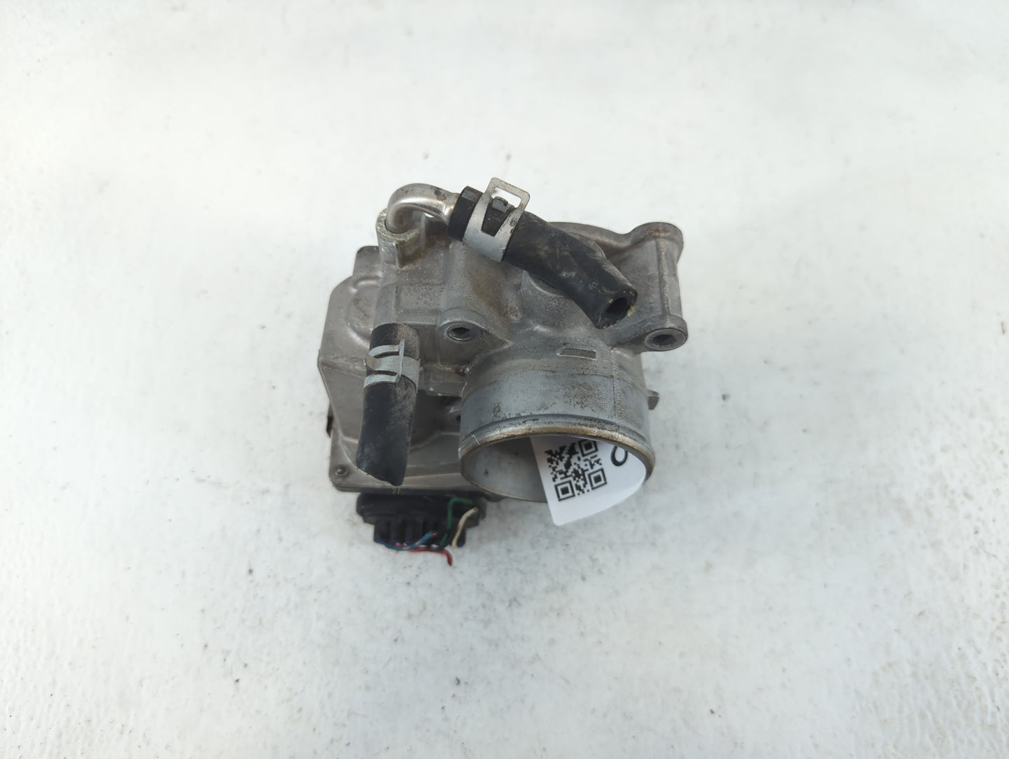 2012-2019 Nissan Versa Throttle Body P/N:3AA50-02 E Fits Fits 2012 2013 2014 2015 2016 2017 2018 2019 OEM Used Auto Parts - 