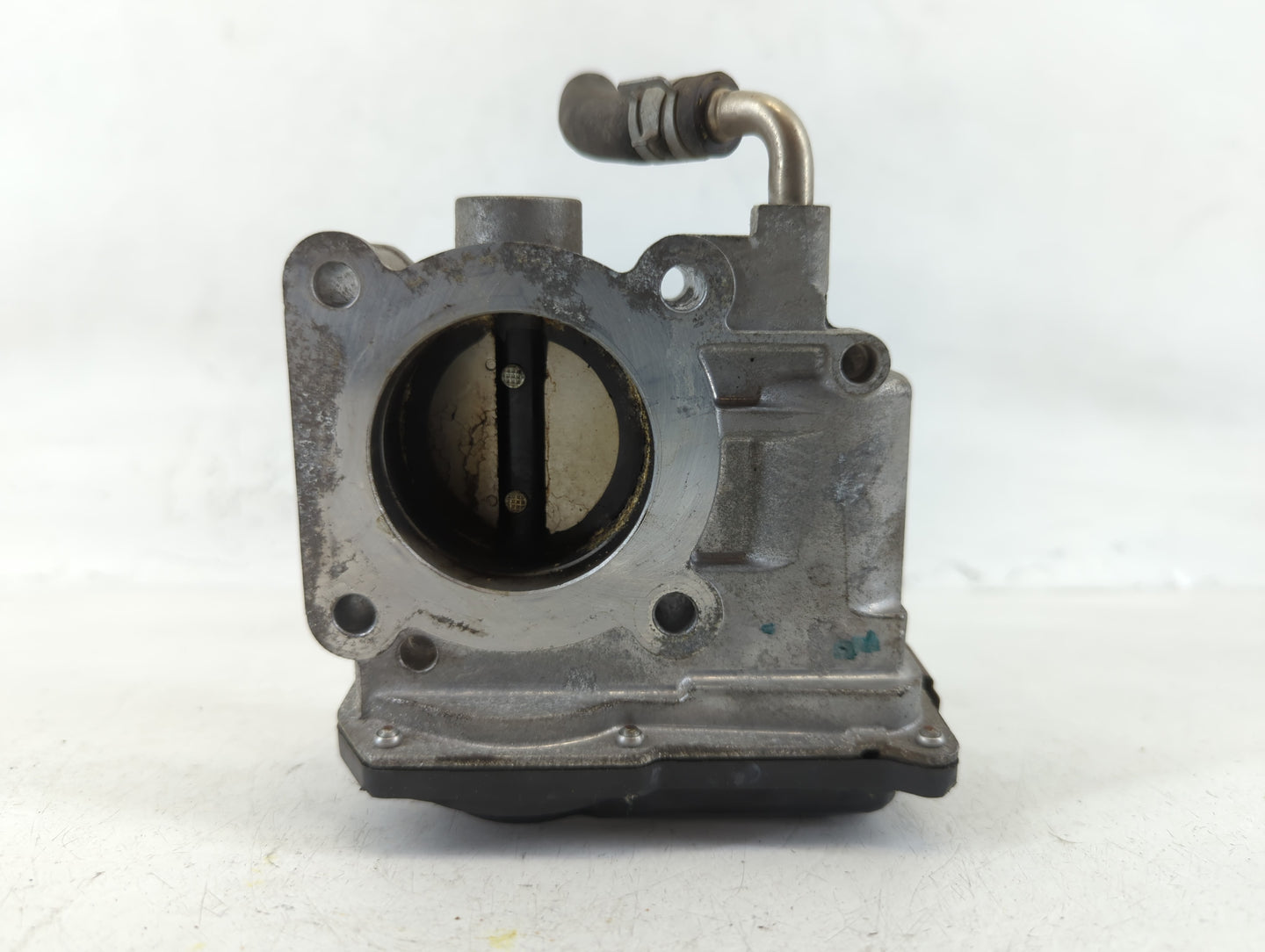 2012-2019 Nissan Versa Throttle Body P/N:3AA50-02 E Fits Fits 2012 2013 2014 2015 2016 2017 2018 2019 OEM Used Auto Parts - 