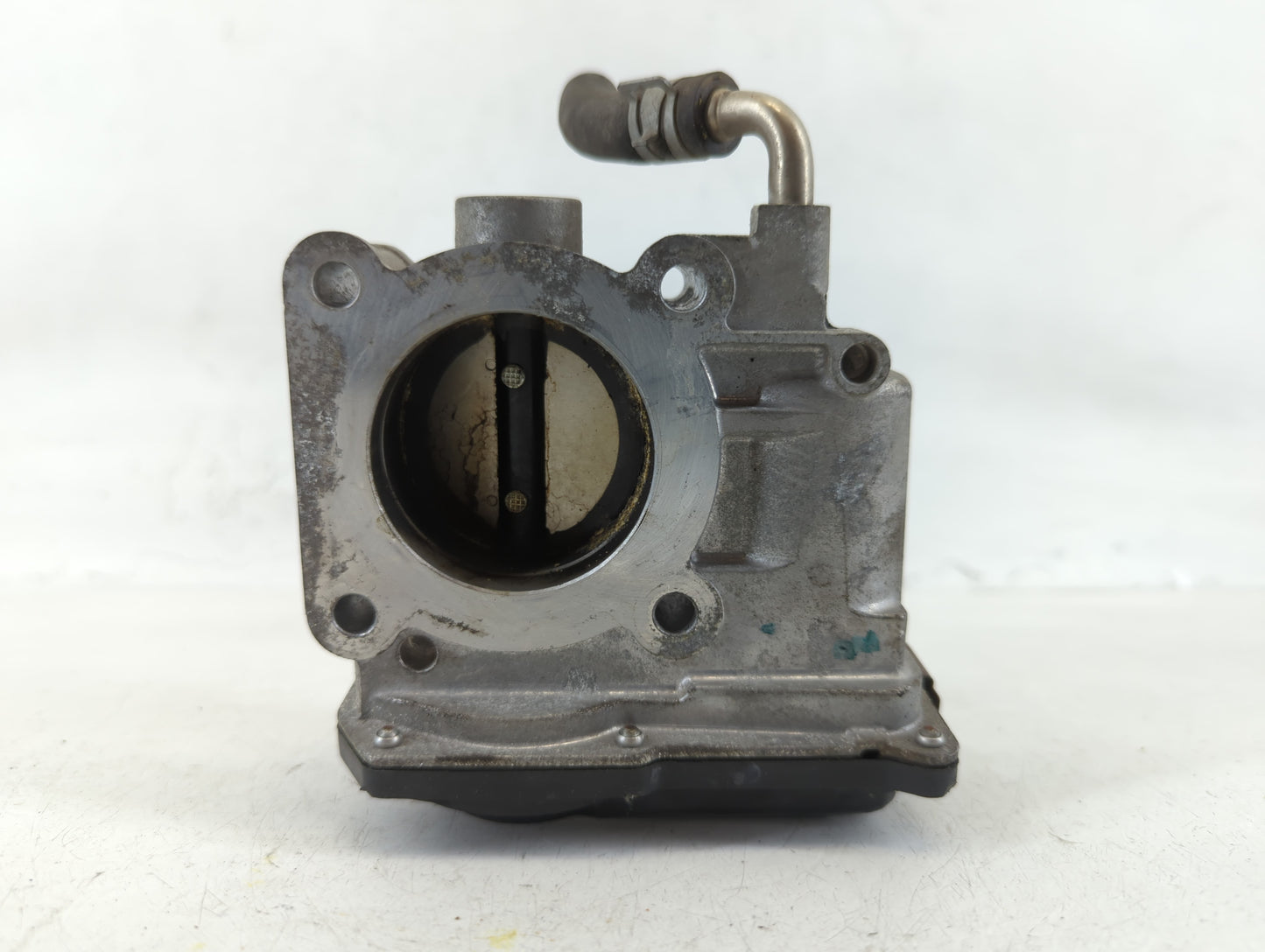 2012-2019 Nissan Versa Throttle Body P/N:3AA50-02 E Fits Fits 2012 2013 2014 2015 2016 2017 2018 2019 OEM Used Auto Parts - 