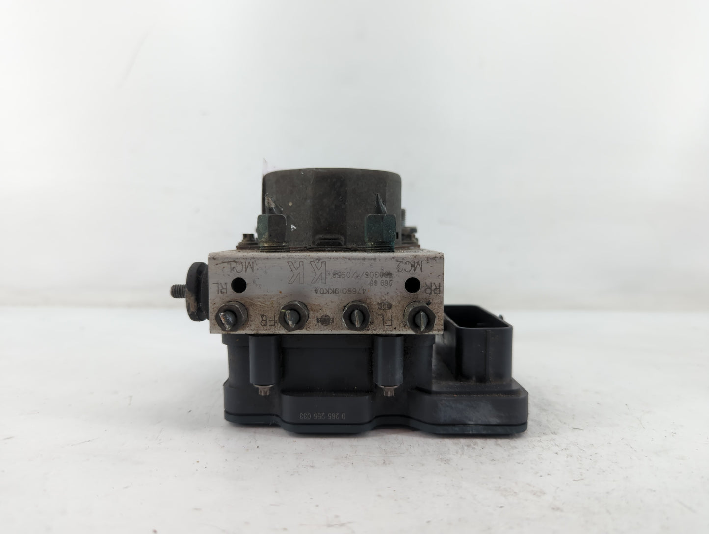 2015-2019 Nissan Versa ABS Pump Control Module Replacement P/N:269 661 47660 9KK0A Fits Fits 2015 2016 2017 2018 2019 OEM Us
