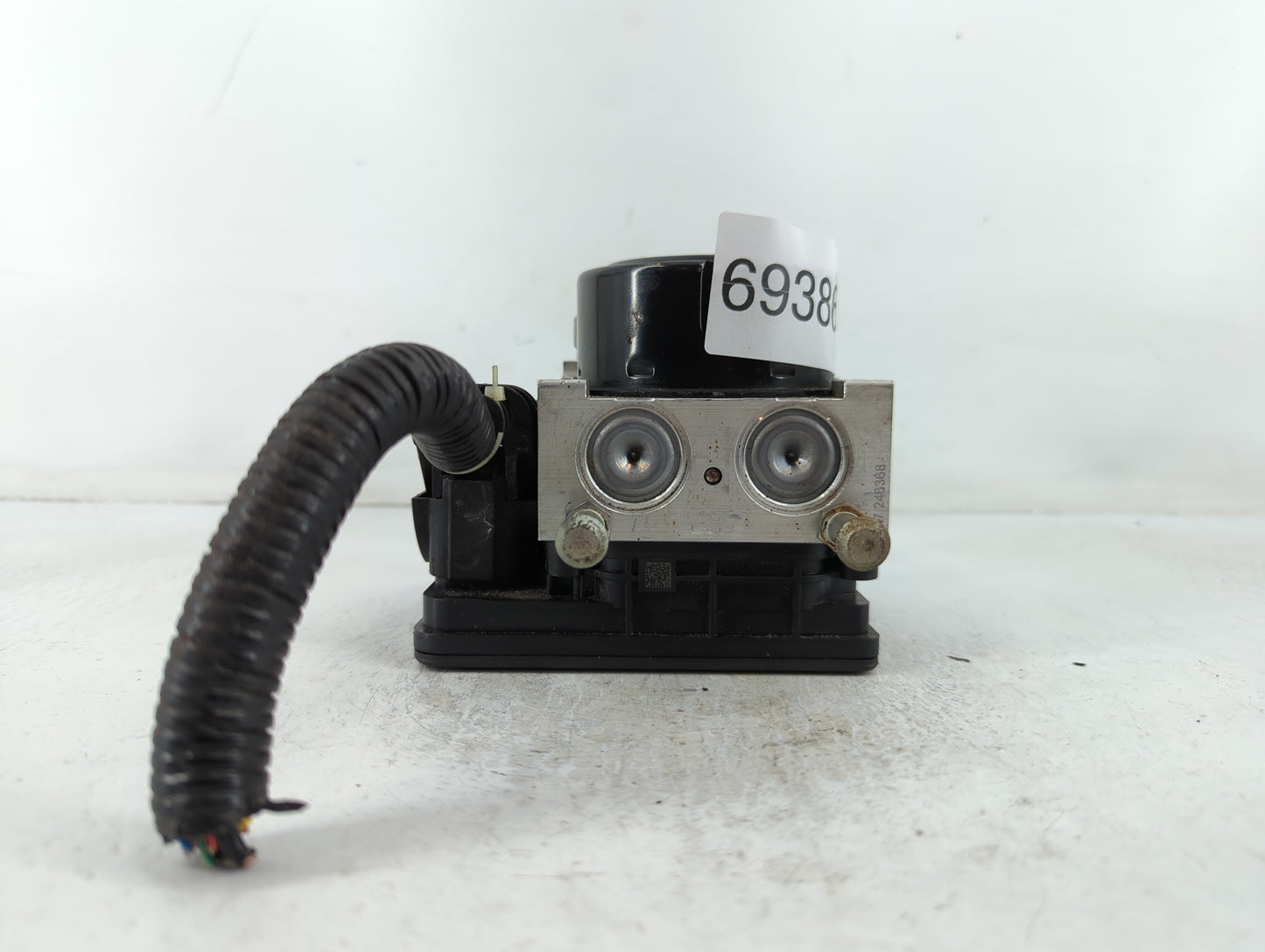 2014-2019 Nissan Versa ABS Pump Control Module Replacement P/N:47660 9MD0B Fits Fits 2014 2015 2016 2017 2018 2019 OEM Used 