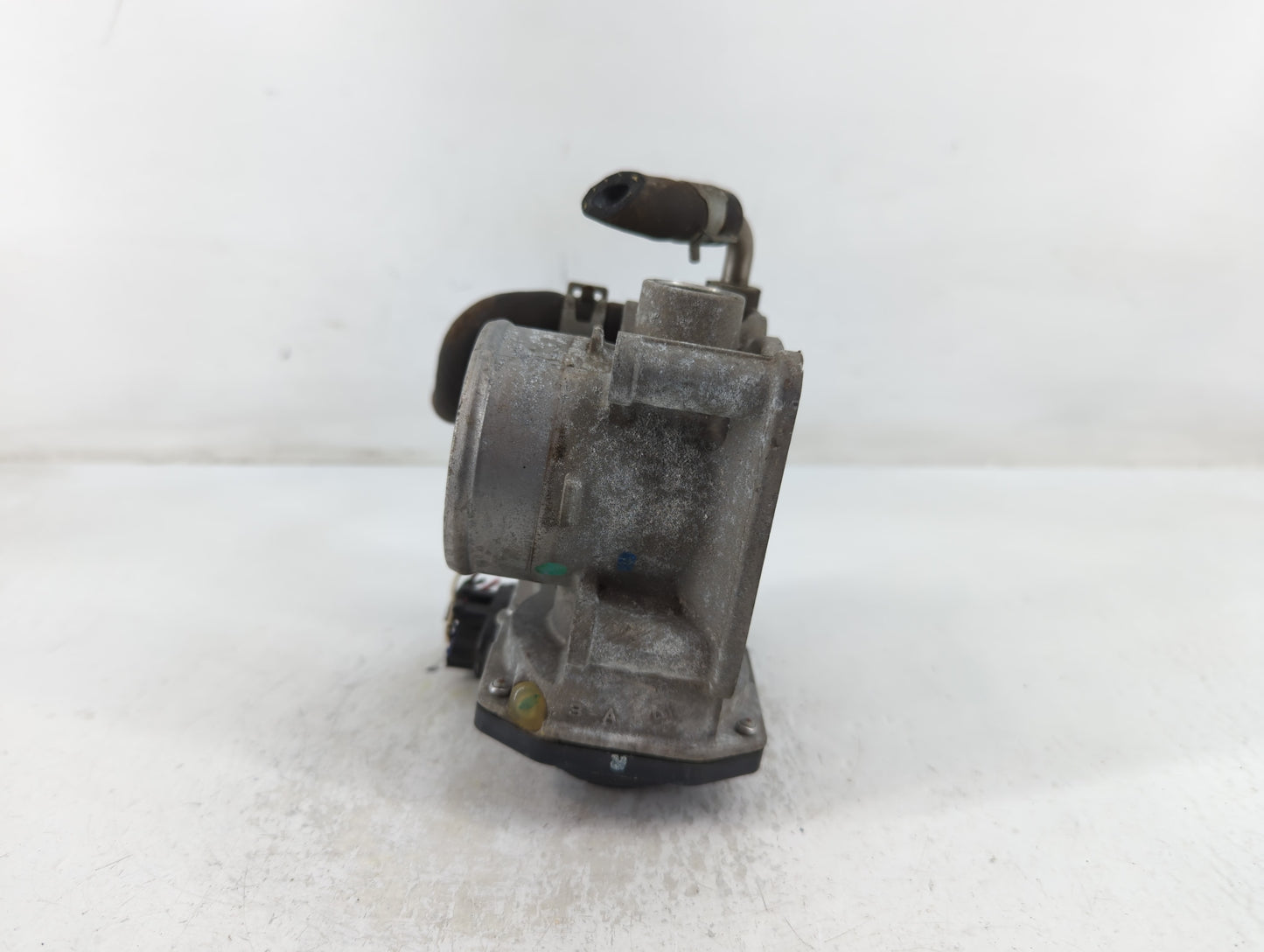 2012-2019 Nissan Versa Throttle Body P/N:3AA50-02 E Fits Fits 2012 2013 2014 2015 2016 2017 2018 2019 OEM Used Auto Parts - 