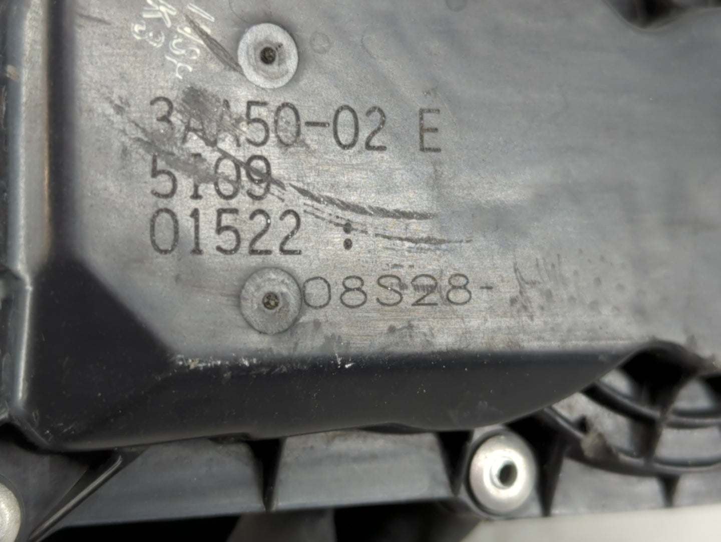 2012-2019 Nissan Versa Throttle Body P/N:3AA50-02 E Fits Fits 2012 2013 2014 2015 2016 2017 2018 2019 OEM Used Auto Parts - 