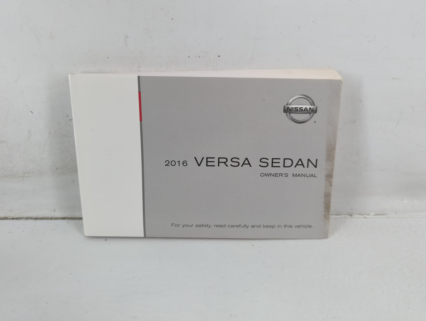 2016 Nissan Versa Owners Manual Book Guide P/N:OM16EA 0N17U0 OEM Used Auto Parts - Oemusedautoparts1.com