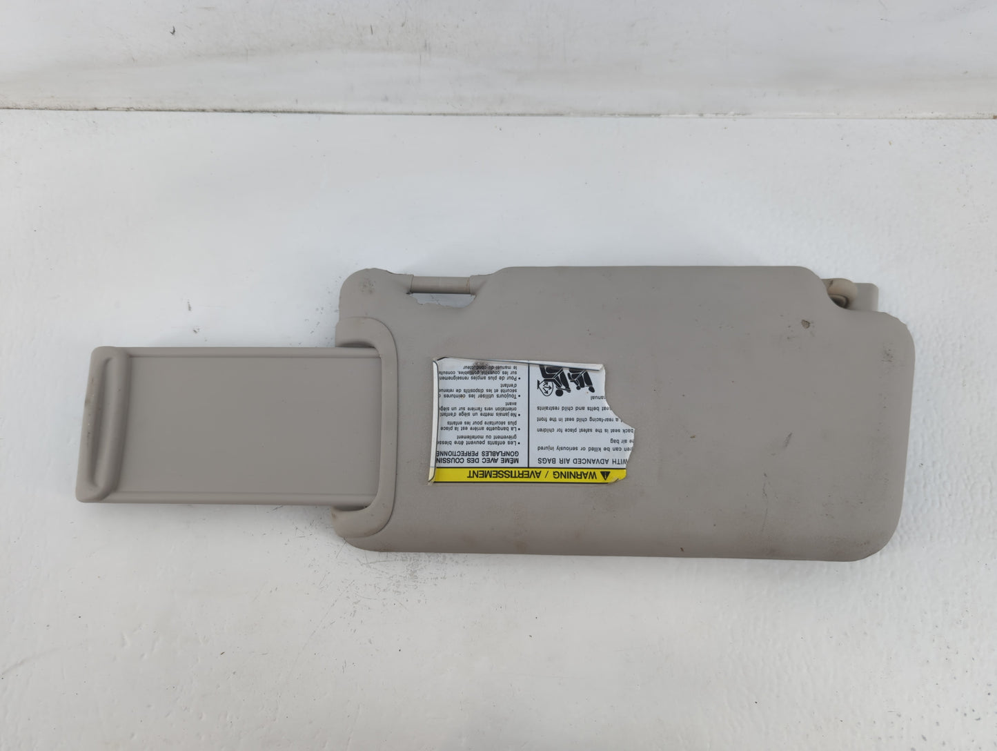 2016-2019 Nissan Versa Sun Visor Shade Replacement Passenger Right Mirror Fits Fits 2015 2016 2017 2018 2019 OEM Used Auto P