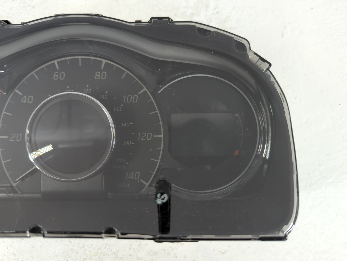 2015-2019 Nissan Versa Instrument Cluster Speedometer Gauges Fits Fits 2015 2016 2017 2018 2019 OEM Used Auto Parts - Oemuse