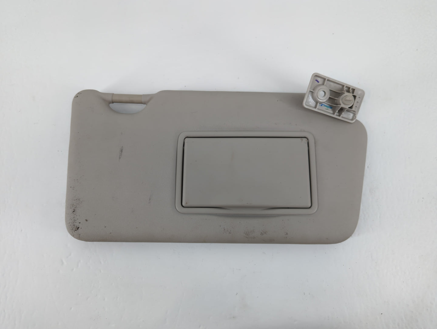 2016-2019 Nissan Versa Sun Visor Shade Replacement Passenger Right Mirror Fits Fits 2015 2016 2017 2018 2019 OEM Used Auto P