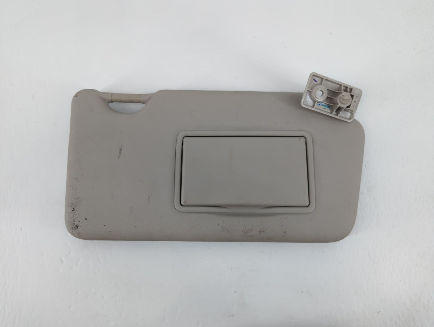 2016-2019 Nissan Versa Sun Visor Shade Replacement Passenger Right Mirror Fits Fits 2015 2016 2017 2018 2019 OEM Used Auto P