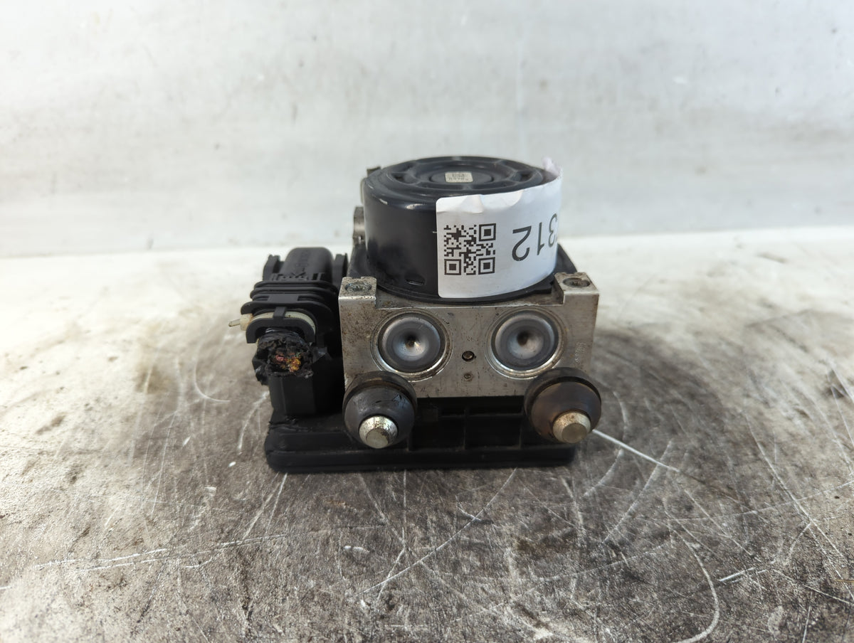 2014-2019 Nissan Versa Anti-Lock Brake ABS Pump Module Actuator OEM P/N:47660 3WC0B Fits Fits 2014 2015 2016 2017 2018 2019 