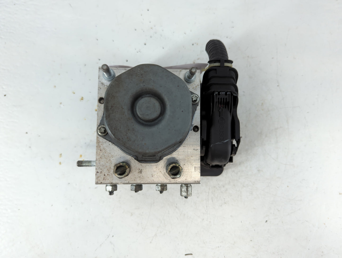 2015-2019 Nissan Versa ABS Pump Control Module Replacement P/N:47660 9KK0A Fits Fits 2015 2016 2017 2018 2019 OEM Used Auto 