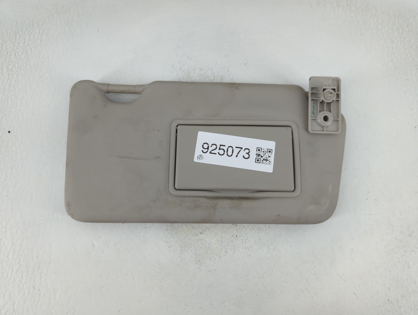 2016-2019 Nissan Versa Sun Visor Shade Replacement Passenger Right Mirror Fits Fits 2015 2016 2017 2018 2019 OEM Used Auto P