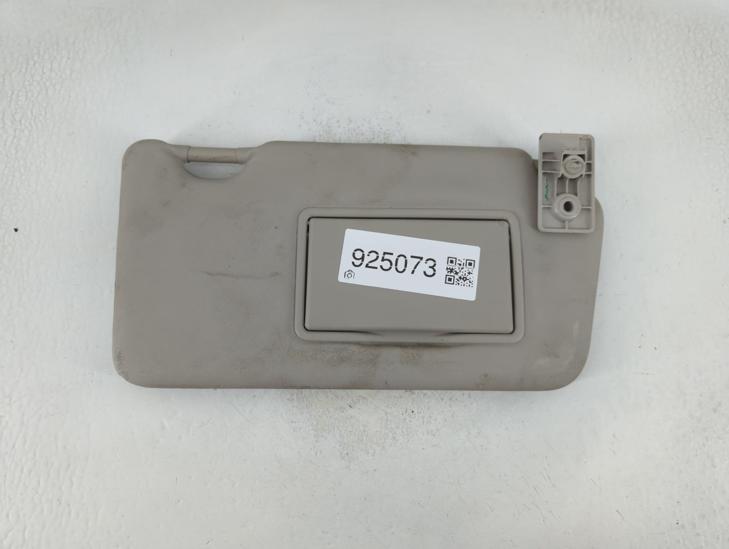 2016-2019 Nissan Versa Sun Visor Shade Replacement Passenger Right Mirror Fits Fits 2015 2016 2017 2018 2019 OEM Used Auto P