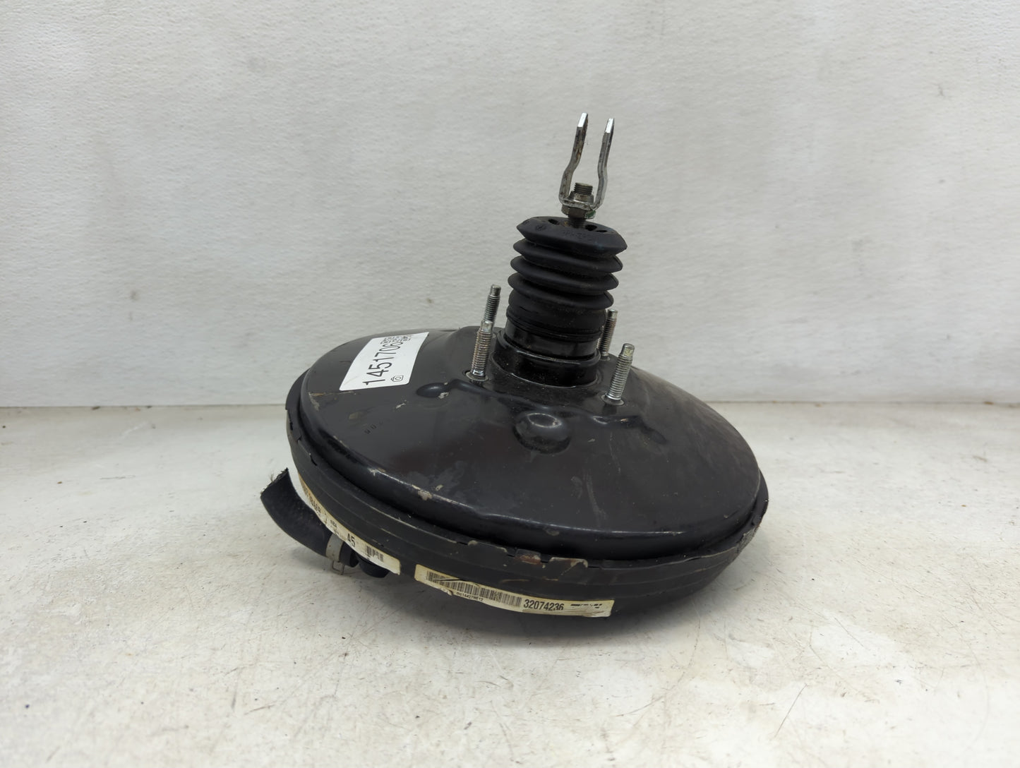 2016 Nissan Versa Note Power Brake Booster Oem - Oemusedautoparts1.com