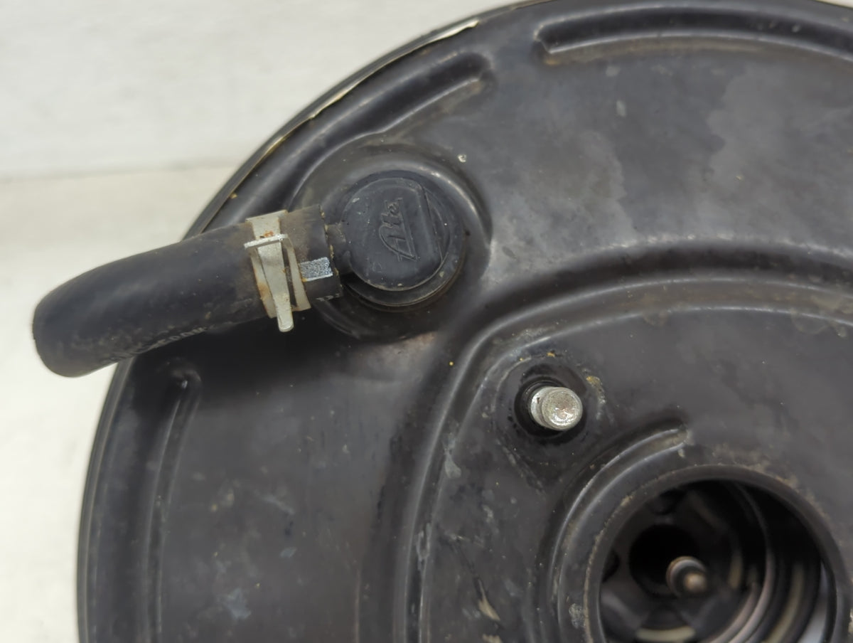 2016 Nissan Versa Note Power Brake Booster Oem - Oemusedautoparts1.com