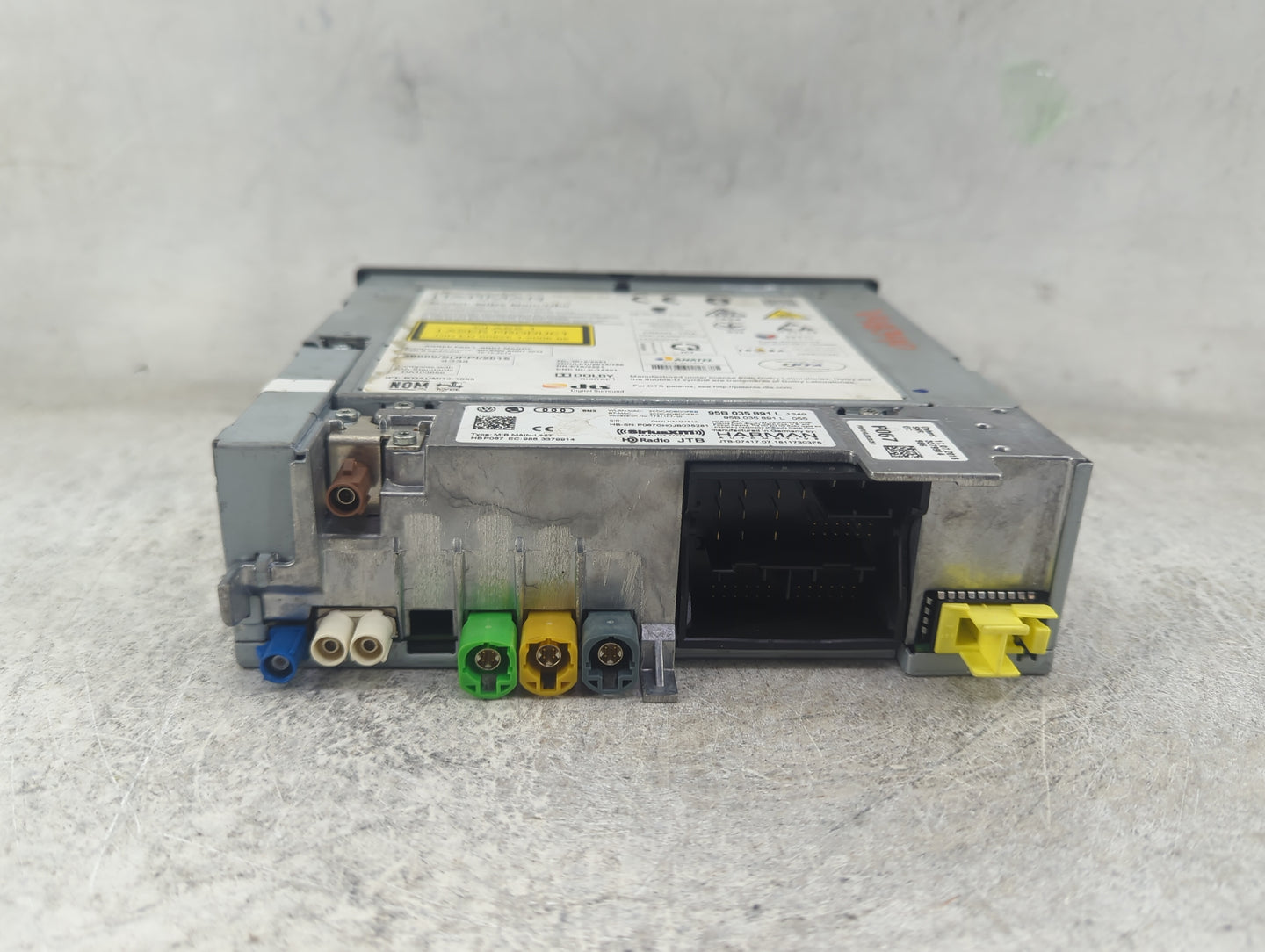 2016 Porsche Macan Radio AM FM Cd Player Receiver Replacement P/N:95B035891L 95B0358, MIB2 Fits OEM Used Auto Parts - Oemuse