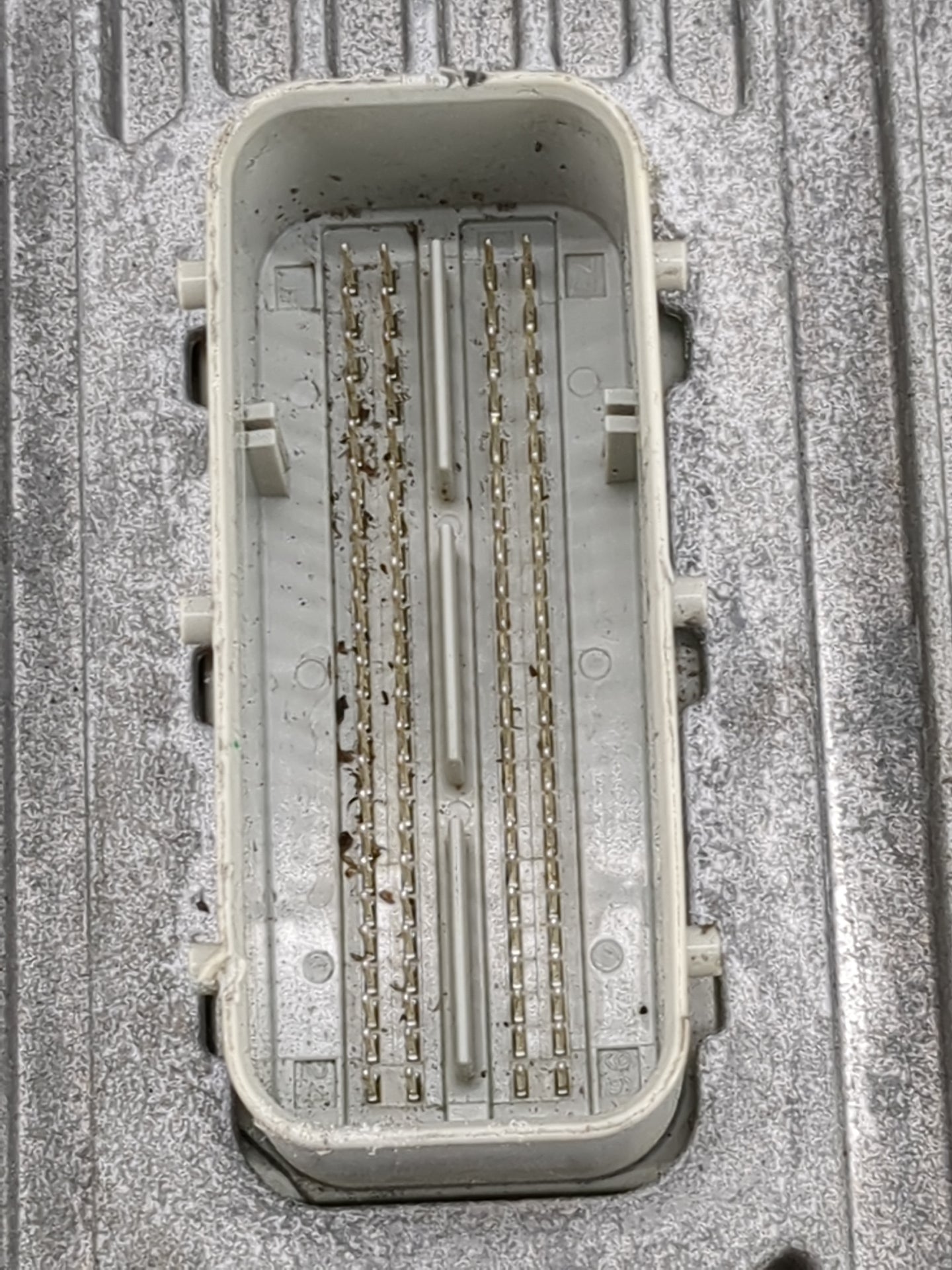 2016-2020 Ram 1500 PCM Engine Control Computer ECU ECM PCU OEM P/N:P68243304AA T00EP0196C5KAE Fits Fits 2016 2017 2018 2019 