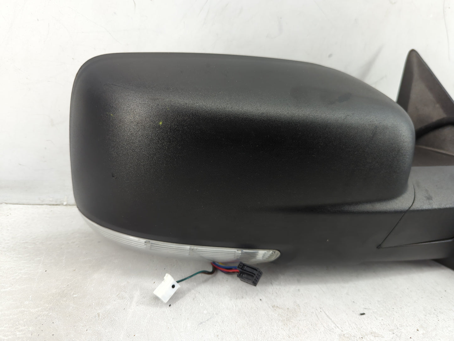 2016 Ram 1500 Passenger Side View Mirror - Right Door Mirror OEM Used - Oemusedautoparts1.com