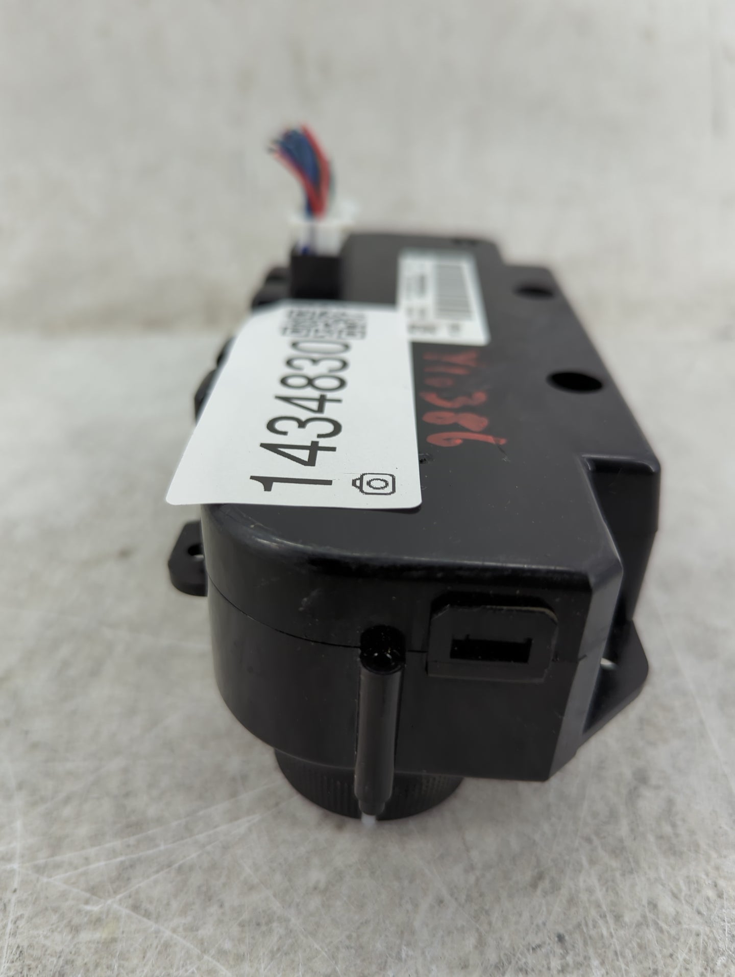 2016 Ram 1500 Climate Control Module Temperature AC/Heater Replacement P/N:P68268190AA Fits OEM Used Auto Parts - Oemusedaut