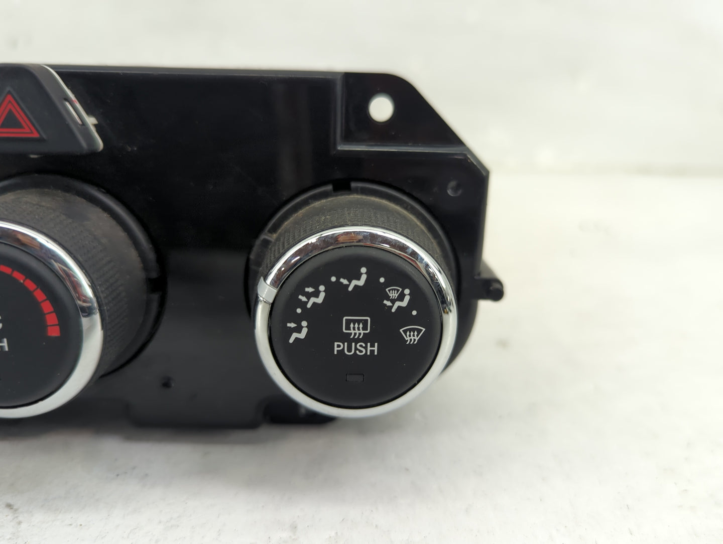 2013-2022 Ram 1500 Climate Control Module Temperature AC/Heater Replacement P/N:P68268190AA Fits OEM Used Auto Parts - Oemus