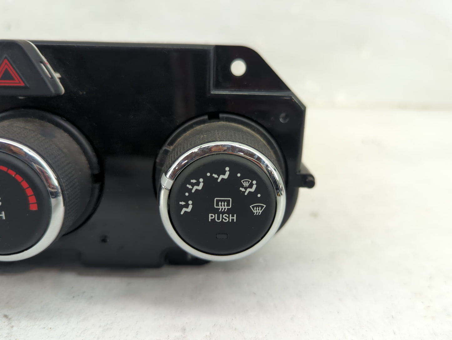 2013-2022 Ram 1500 Climate Control Module Temperature AC/Heater Replacement P/N:P68268190AA Fits OEM Used Auto Parts - Oemus