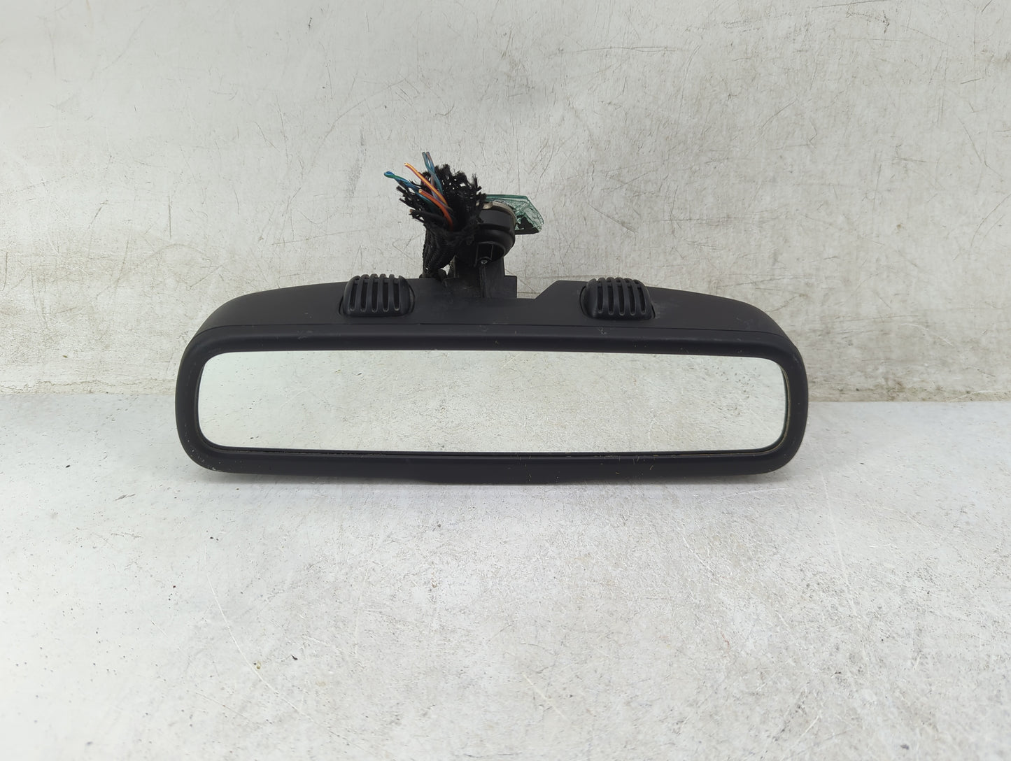 2014-2016 Ram 1500 Interior Rear View Mirror Replacement OEM P/N:31195P E11028018, A048070 Fits Fits 2014 2015 2016 OEM Used