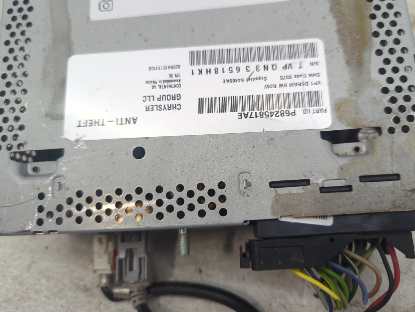2015-2016 Ram 1500 Radio AM FM Cd Player Receiver Replacement P/N:P68245817AE Fits Fits 2015 2016 OEM Used Auto Parts - Oemu