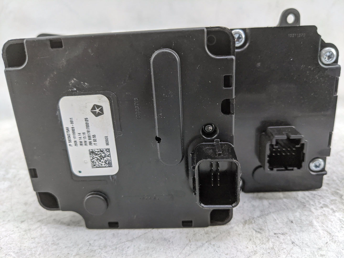 2016 Ram 1500 Floor Console Assembly Shifter - Oemusedautoparts1.com