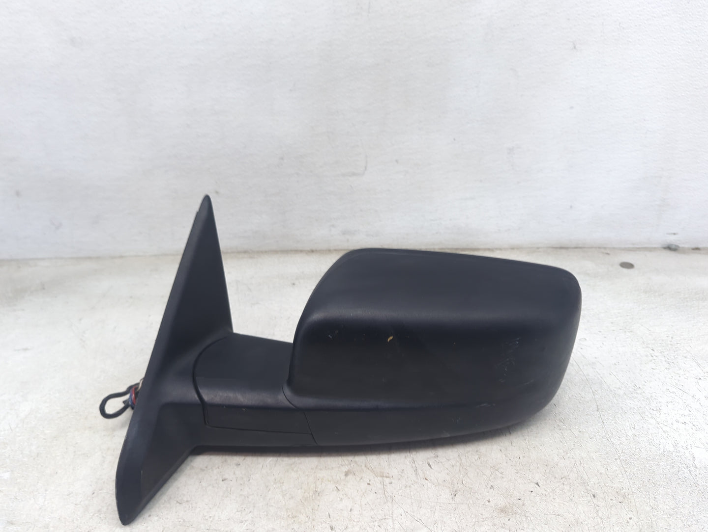 2016 Ram 1500 Driver Side View Mirror - Left Door Mirror OEM Used - Oemusedautoparts1.com