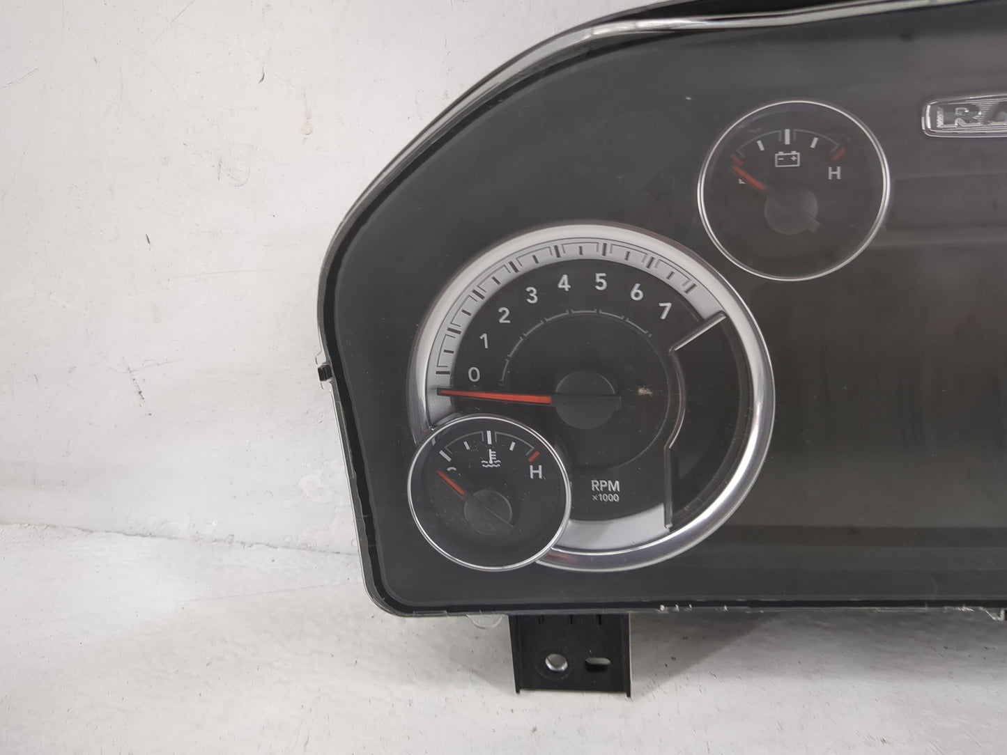 2016 Ram 1500 Instrument Cluster Speedometer Gauges P/N:P68280833AC A2C98051203, T5NQ1934650523 Miles: Fits OEM Used Auto Pa