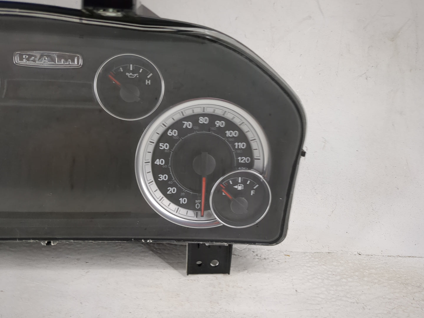 2016 Ram 1500 Instrument Cluster Speedometer Gauges P/N:P68280833AC A2C98051203, T5NQ1934650523 Miles: Fits OEM Used Auto Pa