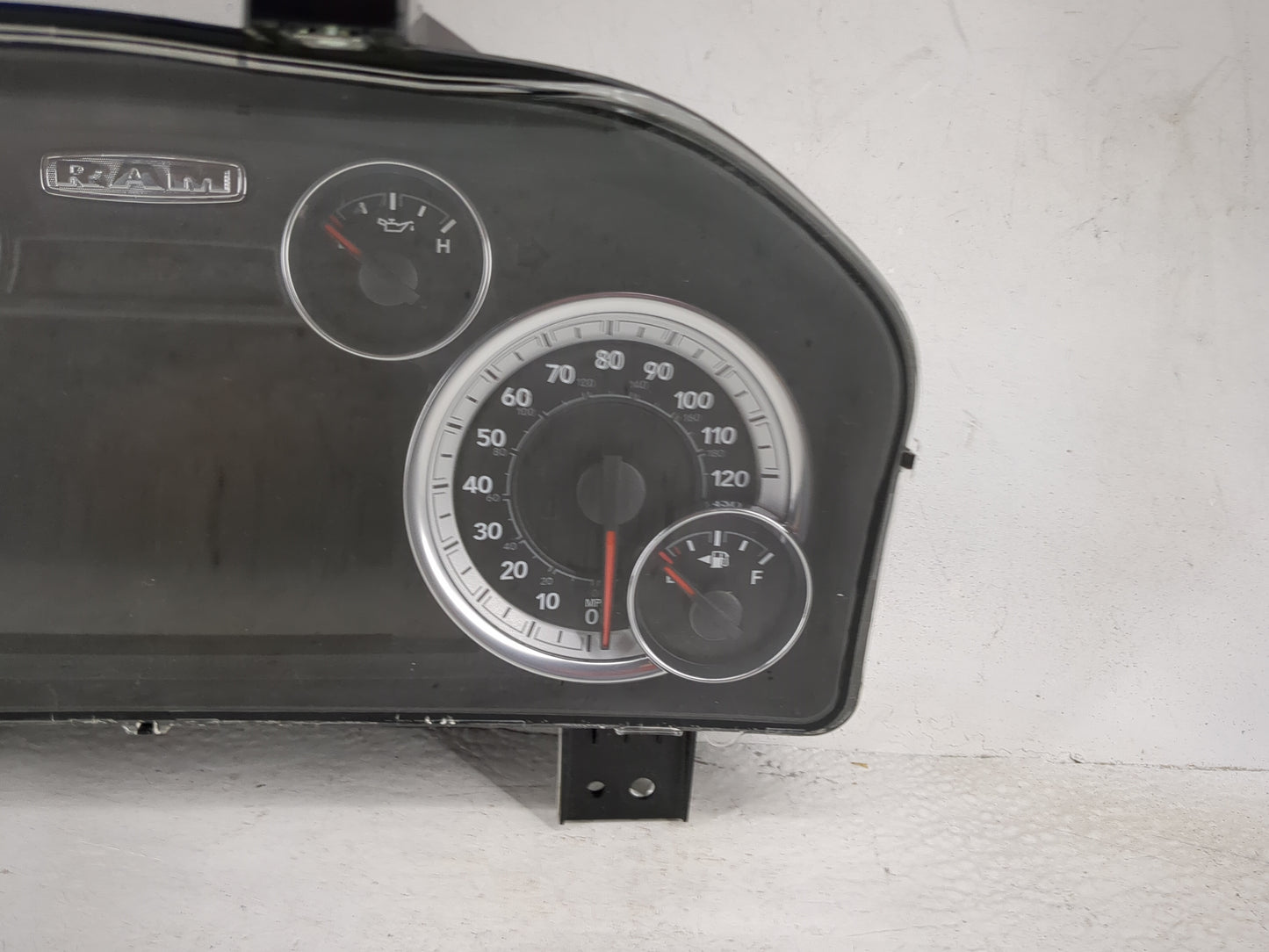 2016 Ram 1500 Instrument Cluster Speedometer Gauges P/N:P68280833AC A2C98051203, T5NQ1934650523 Miles: Fits OEM Used Auto Pa