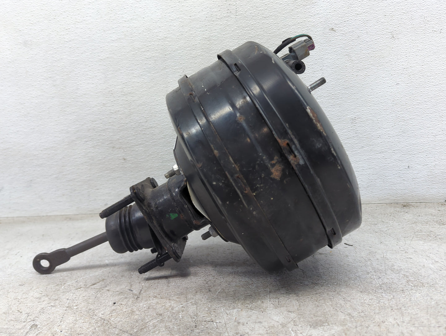 2013-2022 Ram 1500 Power Brake Booster Oem 1490206 - Oemusedautoparts1.com
