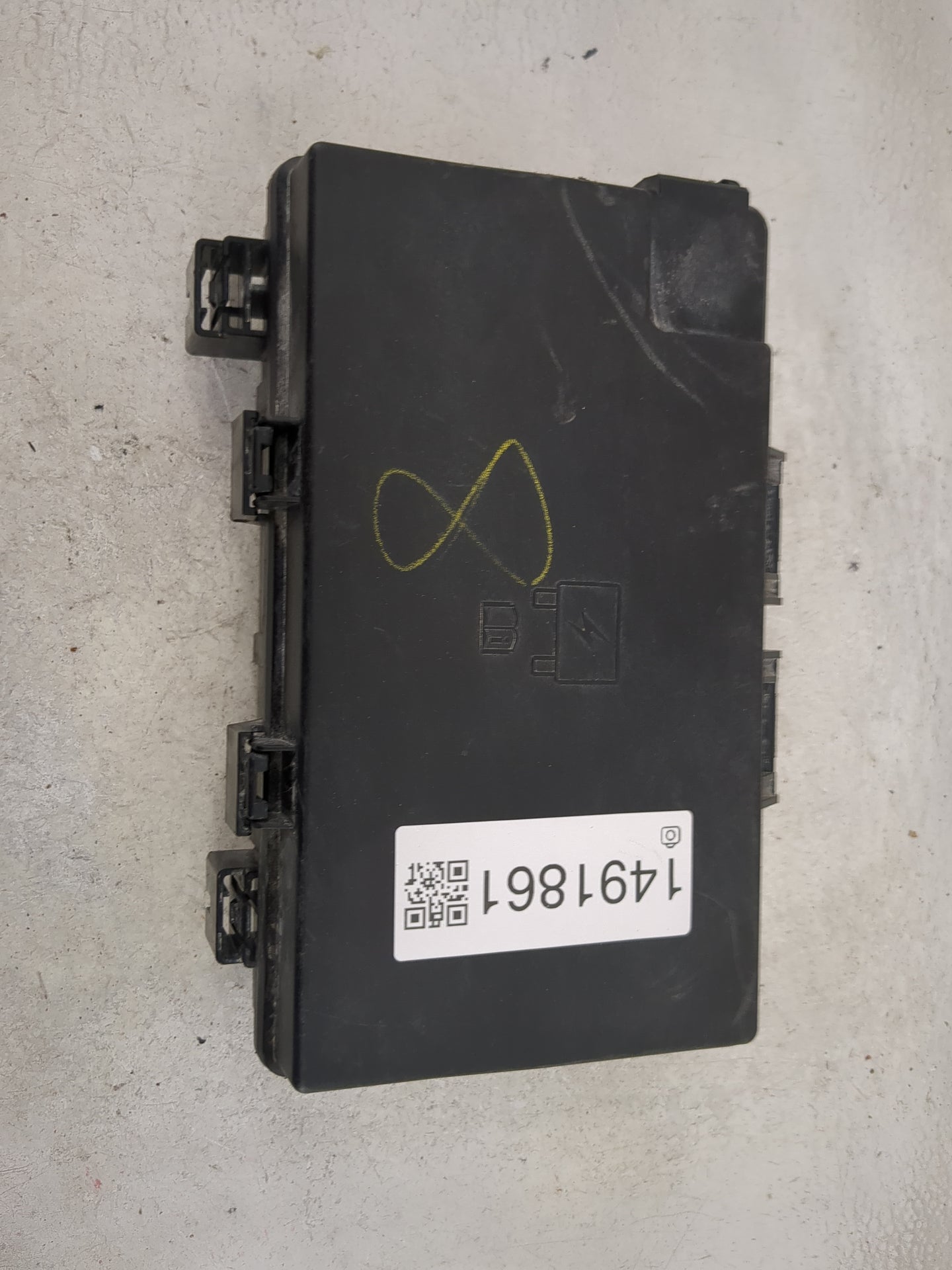 2016 Ram 1500 Fusebox Fuse Box Panel Relay Module P/N:7140-1980-30 Fits OEM Used Auto Parts - Oemusedautoparts1.com