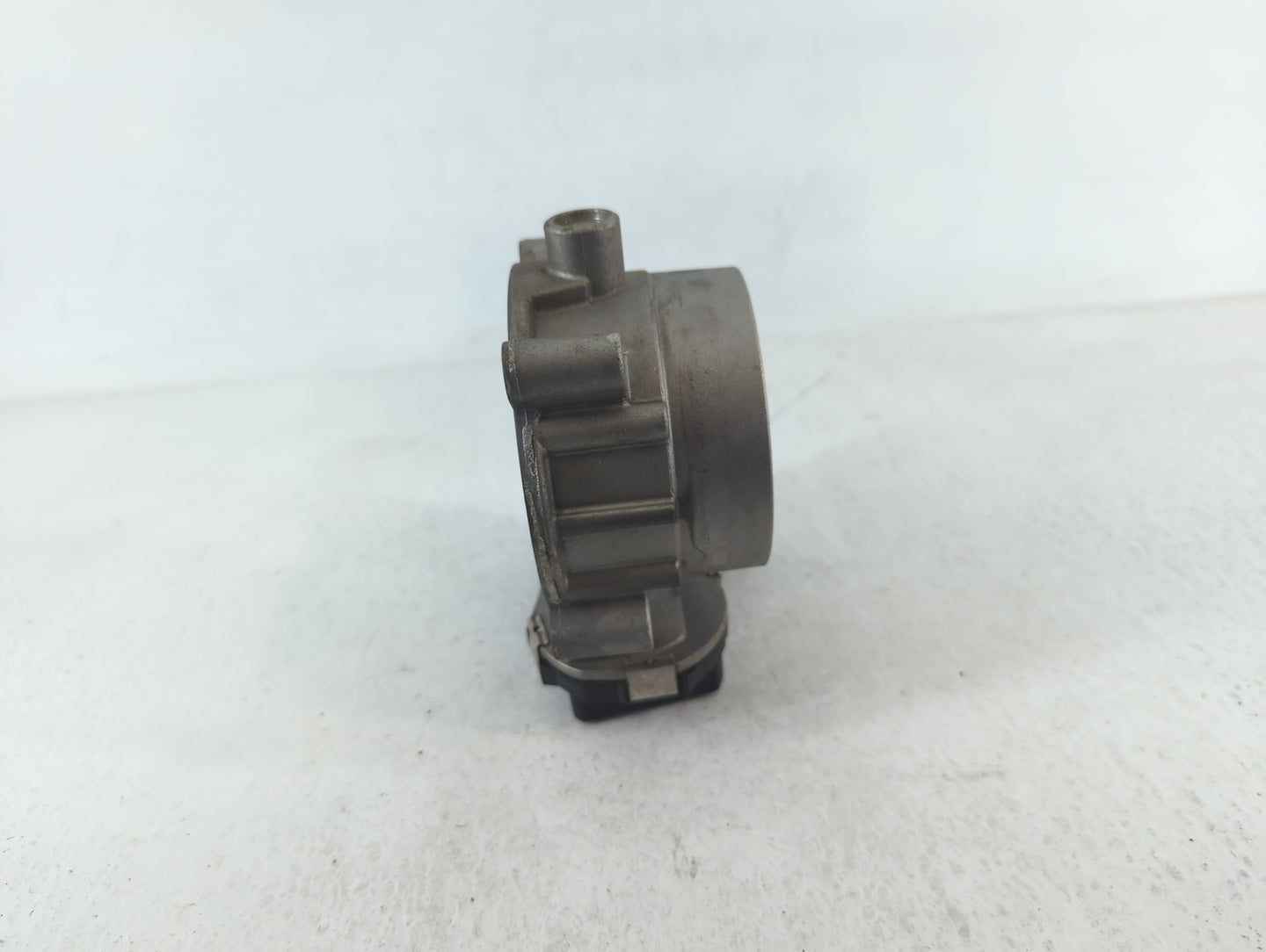 2013-2022 Ram 1500 Throttle Body P/N:53034251AB Fits Fits 2012 2013 2014 2015 2016 2017 2018 2019 2020 2021 2022 OEM Used Au