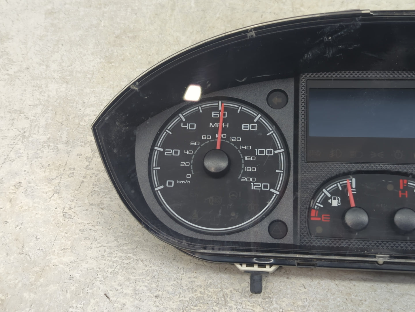 2014-2017 Ram Promaster 1500 Instrument Cluster Speedometer Gauges P/N:5550012102 Miles: Fits OEM Used Auto Parts - Oemuseda