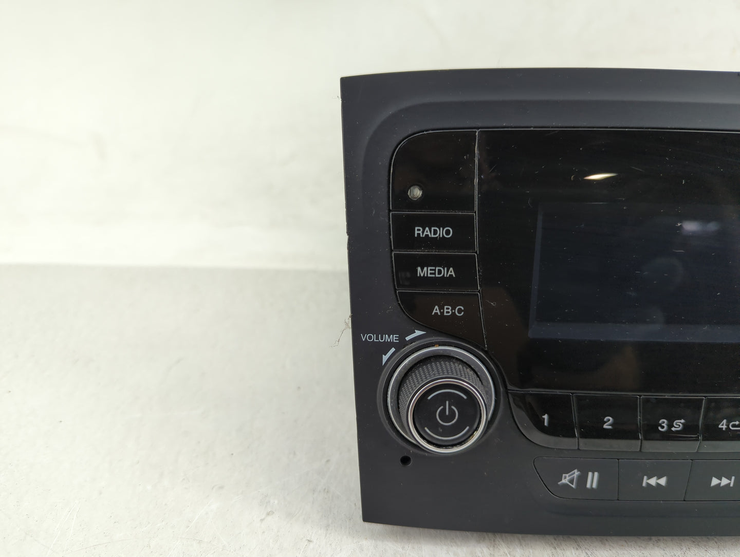 2015-2017 Ram Promaster City Radio AM FM Cd Player Receiver Replacement P/N:E810R047280 Fits Fits 2015 2016 2017 OEM Used Au