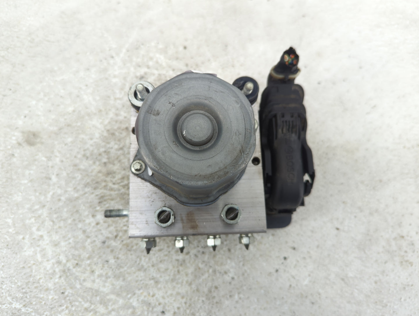 2013-2016 Scion Fr-S ABS Pump Control Module Replacement P/N:27536CA060 Fits Fits 2013 2014 2015 2016 OEM Used Auto Parts - 
