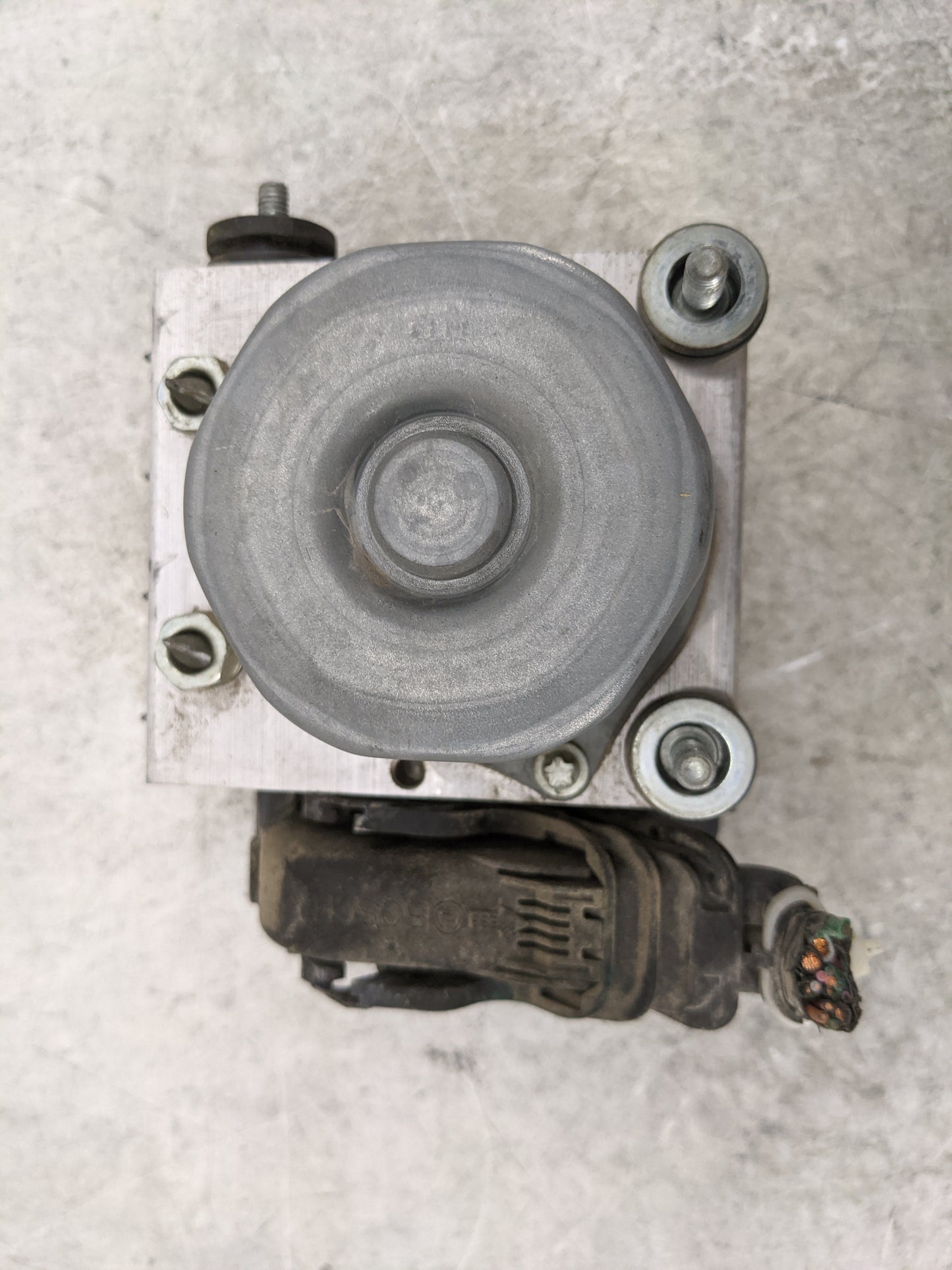2016 Scion Fr-S ABS Pump Control Module Replacement P/N:21536GA020 0265244209, 0265956212, 2265106452, 4326778 Fits OEM Used
